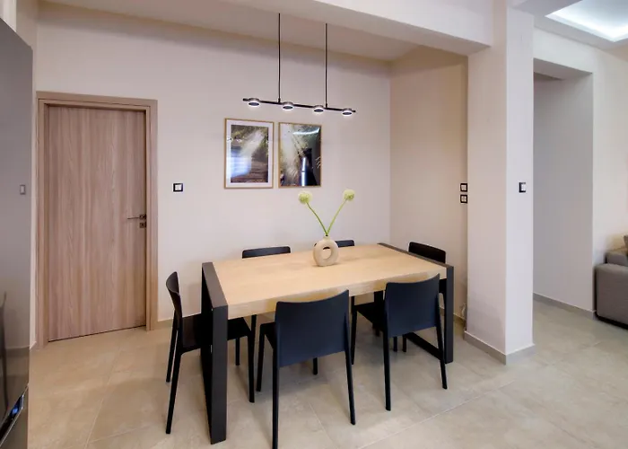 Casa Dell\' Est